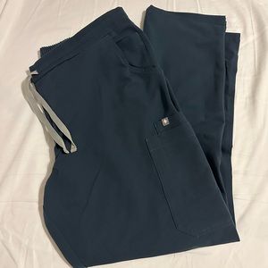 Limited Edition Figs Yola Scrub Pant